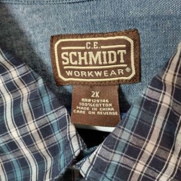 C.E. Schmidt Workwear plaid button front shirt- size 2X - Picture 6 of 7